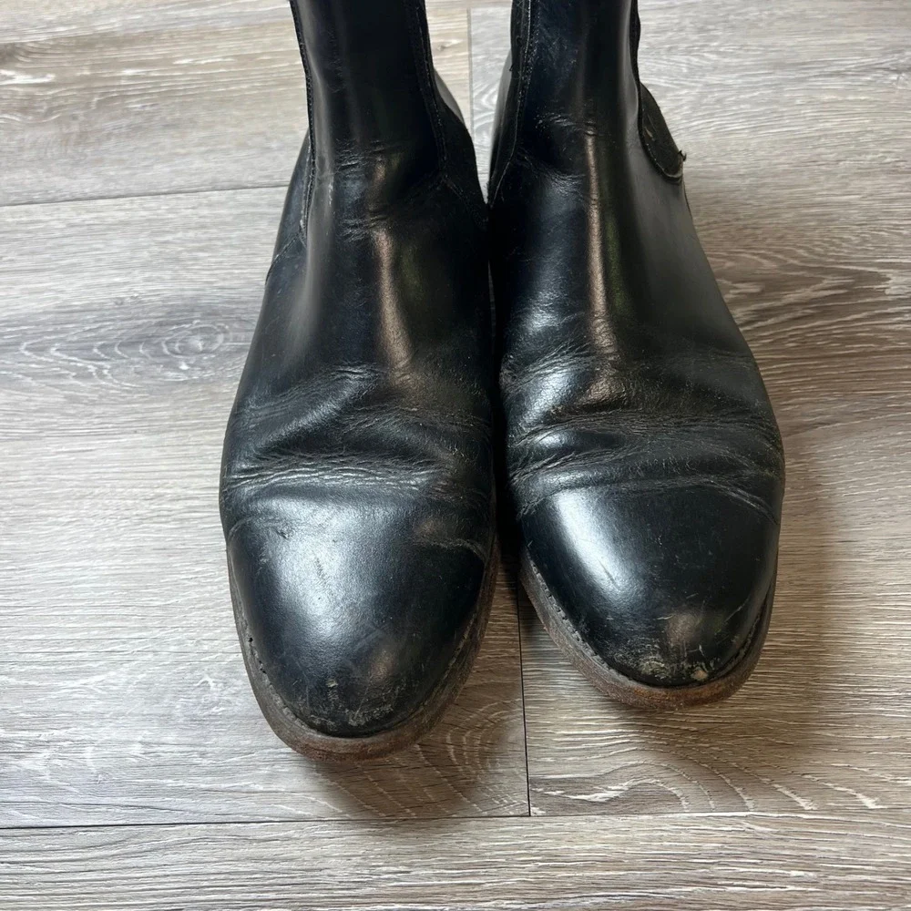 Vintage Chelsea Boots Men 9 Black Leather Almond Toe Pull On Classic EB2220LB
